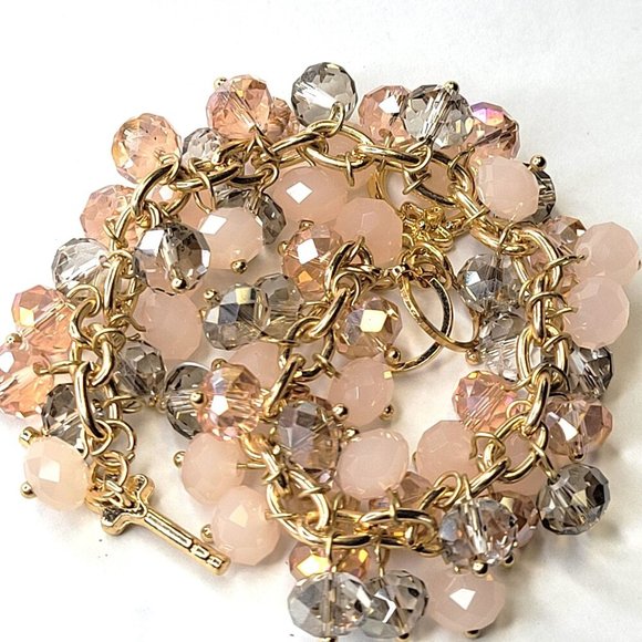 Opalescent Pink Bracelet Bead Clusters Charm Bracelet - Picture 3 of 9